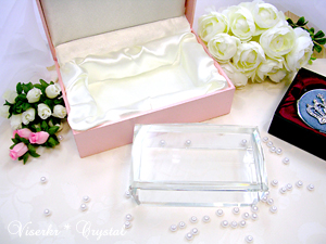 킢炵KX̃WG{bNX@EFfBOEoYjɐlCł